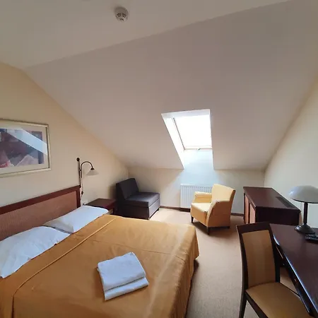Hotel Dwór Zielone Wzgórza